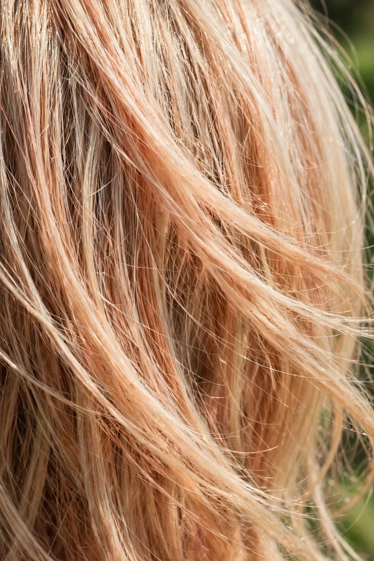 pastel-strawberry-blonde